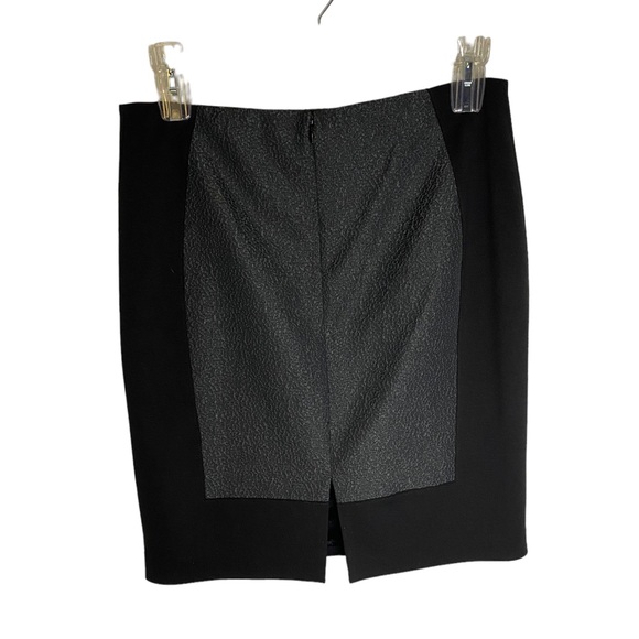 Tahari Black Panel Textured Mini Pencil Skirt Woman’s 10 - Picture 3 of 7